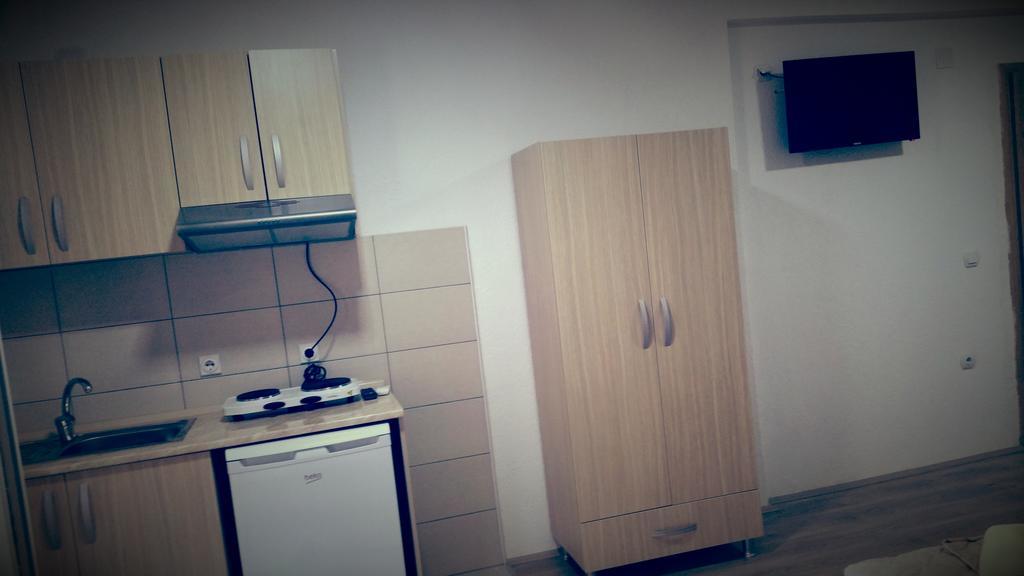 Apartments Ana Dojran Exterior photo